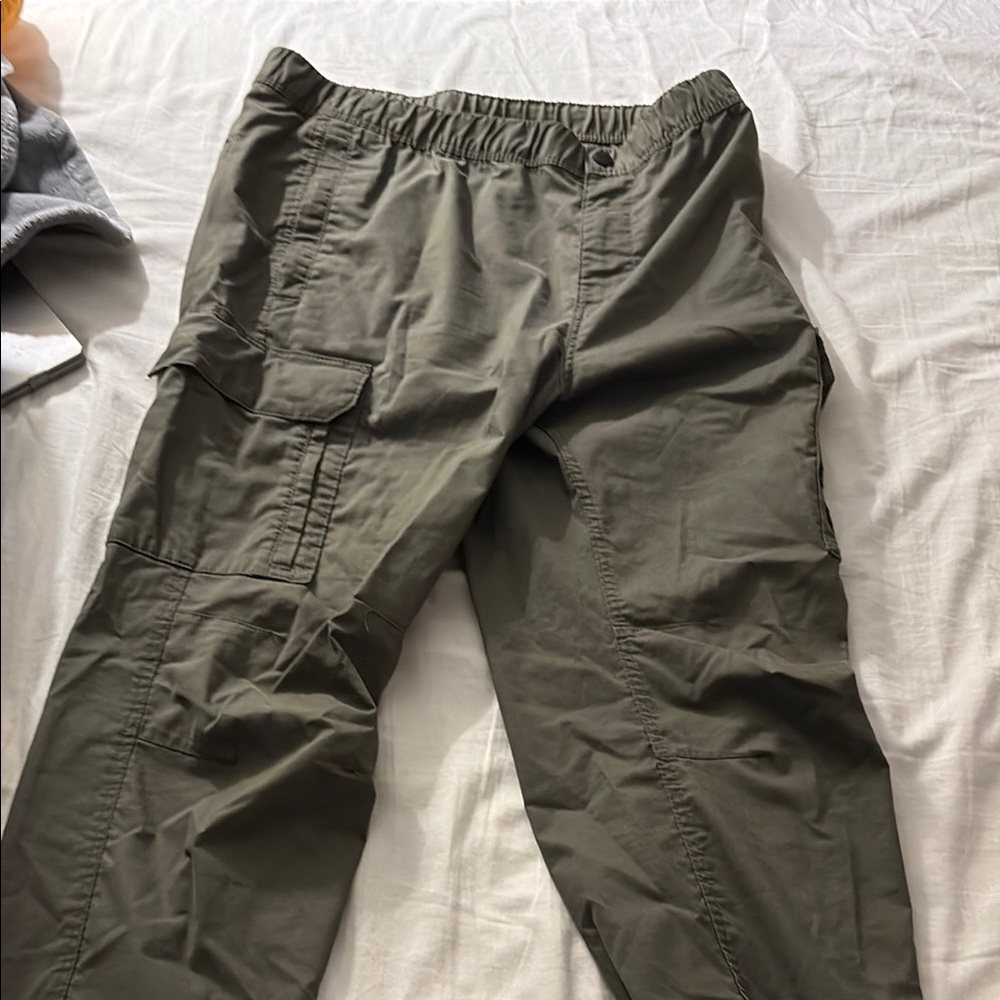 Men's Olive Cargo Pants